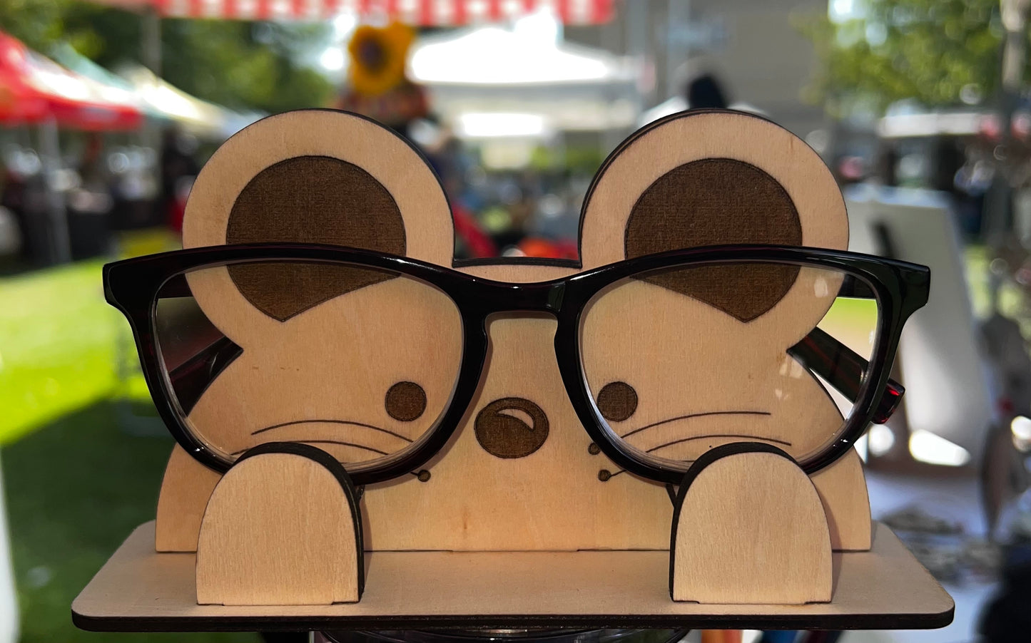 Mouse Eyeglass Holder